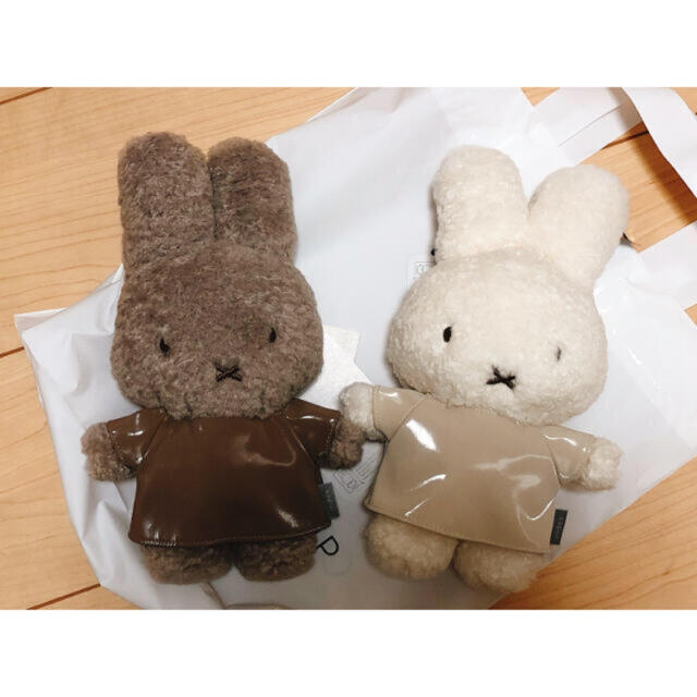 INDEX(インデックス)のINDEX miffy×index フェイクファードールポーチ エンタメ/ホビーのおもちゃ/ぬいぐるみ(キャラクターグッズ)の商品写真