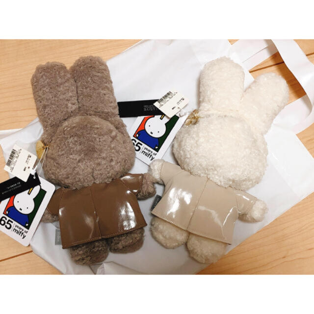 INDEX(インデックス)のINDEX miffy×index フェイクファードールポーチ エンタメ/ホビーのおもちゃ/ぬいぐるみ(キャラクターグッズ)の商品写真