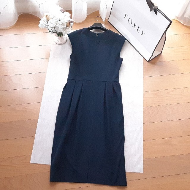 美品* フォクシー FOXEY タキシード ワンピース ルネ 品質のいい