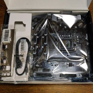 エイスース(ASUS)のASUS B250 Mining Expert 未使用(PCパーツ)