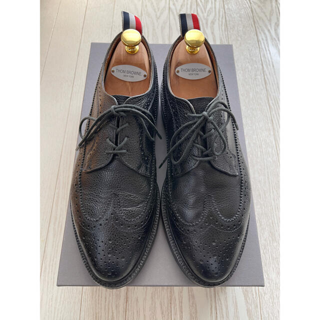 THOM BROWNE(トムブラウン)のTHOM BROWNE. トムブラウン ウィングチップ レザーシューズ　革靴 メンズの靴/シューズ(ドレス/ビジネス)の商品写真