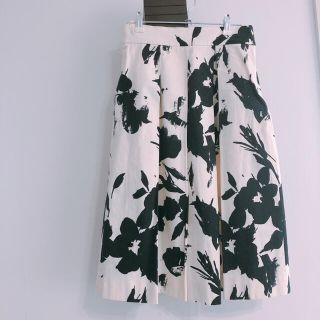 ザラ(ZARA)のZARA プリーツスカート(ひざ丈スカート)