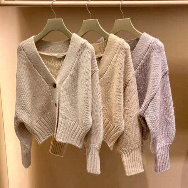 大人気特価 Sustainaローゲージカーディガンの通販 by yuiiii*'s shop|ラクマ 超激安新作