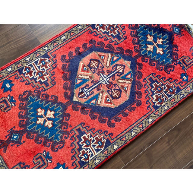 ウィス産 ペルシャ絨毯 102×56.5cm 2