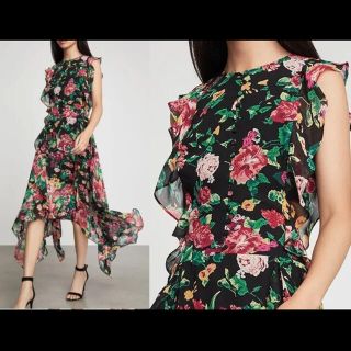 ビーシービージーマックスアズリア(BCBGMAXAZRIA)のBCBG 花柄　ワンピース　美品(ひざ丈ワンピース)