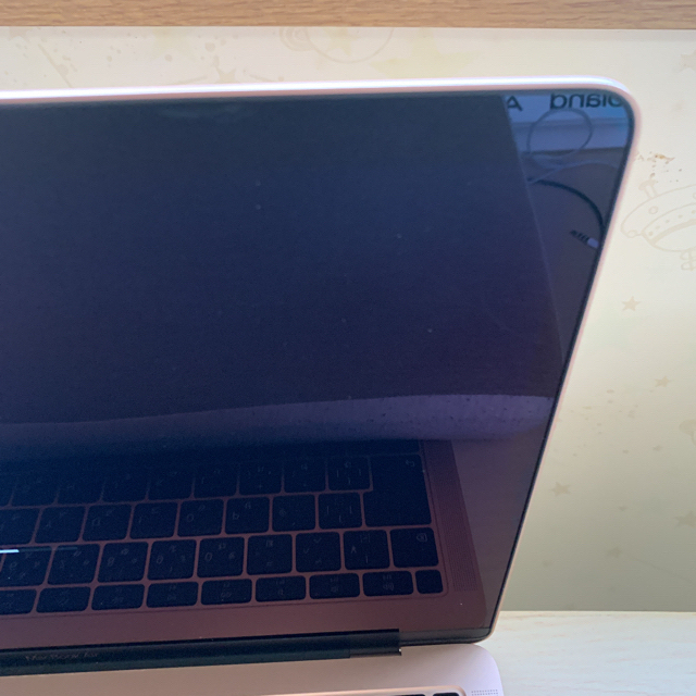 Mac (Apple)(マック)のMacBook Air 2019 13インチ 8GB/128GB ゴールド スマホ/家電/カメラのPC/タブレット(ノートPC)の商品写真