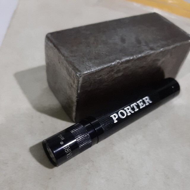 PORTER(ポーター)のサブ様専用PORTER　マグライト スポーツ/アウトドアのアウトドア(ライト/ランタン)の商品写真