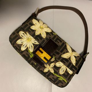 フェンディ(FENDI)のFENDI マンマバケット(ハンドバッグ)