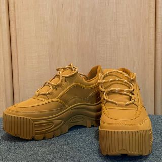 ベルシュカ(Bershka)のベルシュカ　厚底スニーカー👟(スニーカー)