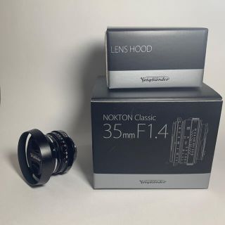 ライカ(LEICA)のフォクトレンダーNOKTON Classic 35mm F1.4 MC 付属品多(レンズ(単焦点))