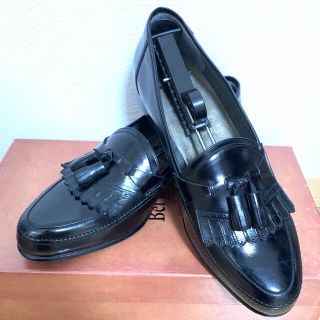 サンローラン(Saint Laurent)の早い者勝ち！大幅値下げ！新品！サンローラン YSL 高級革靴 タッセルローファー(スリッポン/モカシン)