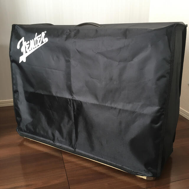 Fender(フェンダー)のFender Custom Vibrolux Reverb 120V 楽器のギター(ギターアンプ)の商品写真