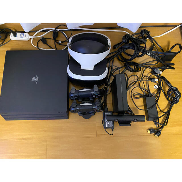 PS4pro、VRセット*値下げしました* PS4pro、VRセット*値下げしました*
