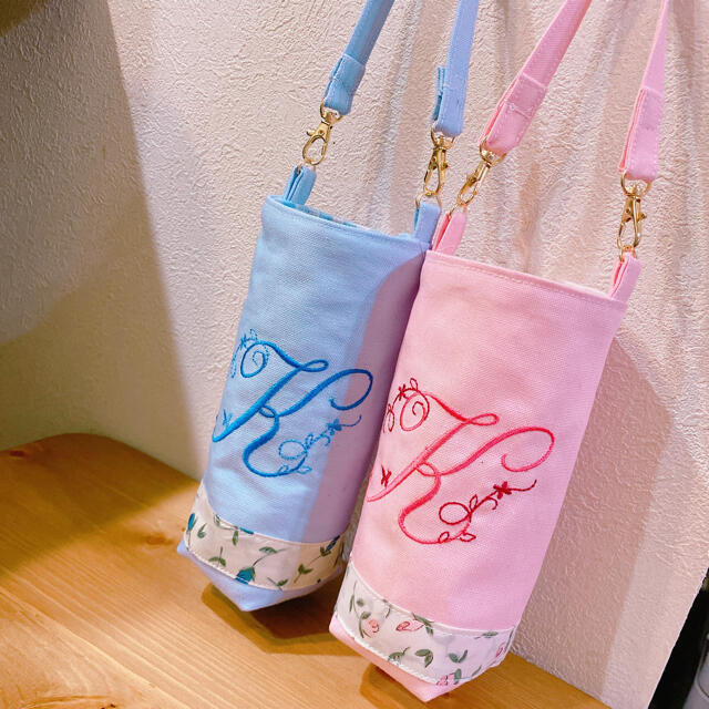 水筒カバー ハンドメイド プリンセス 水筒カバー リバティ生地 イニシャル入り
