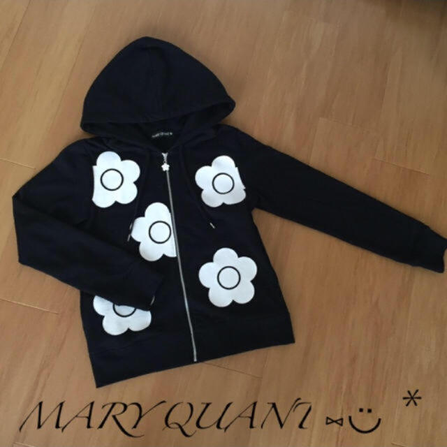 MARY QUANT(マリークワント)のMARY QUANT▽デイジー柄 パーカー SALE レディースのトップス(パーカー)の商品写真