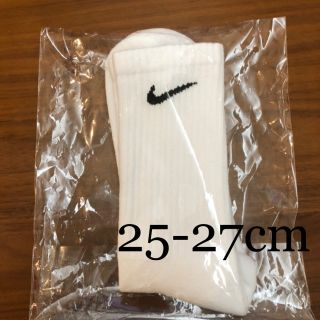 ナイキ(NIKE)の【新品未使用】NIKE  1足 靴下 ホワイト 25.0cm〜27.0cm(ソックス)