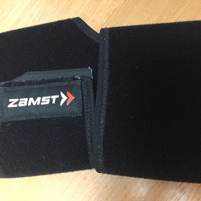 ZAMST(ザムスト)のザムスト ZAMST ふくらはぎ サポーター Lサイズ 左右兼用 ブラック スポーツ/アウトドアのスポーツ/アウトドア その他(陸上競技)の商品写真