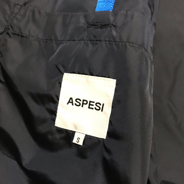 ASPESI(アスペジ)の【セール】ASPESI パッカブルトレンチコート ネイビー サイズS メンズのジャケット/アウター(トレンチコート)の商品写真