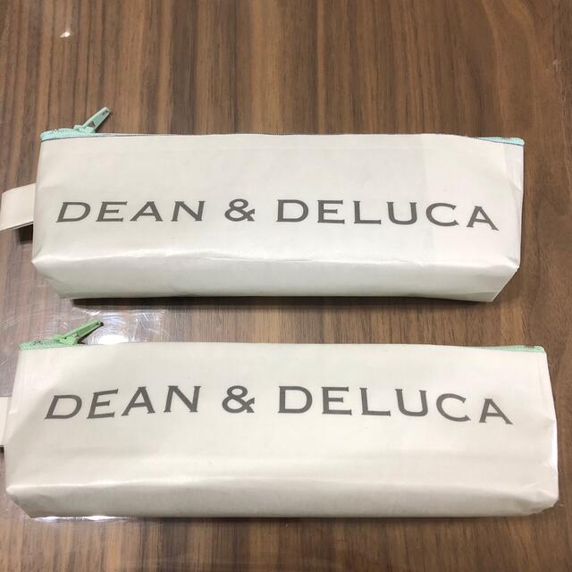 DEAN & DELUCA(ディーンアンドデルーカ)のリメイクペンポーチ　最値下げ中 インテリア/住まい/日用品の文房具(ペンケース/筆箱)の商品写真