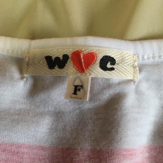 wc(ダブルシー)のw♥cクマタン刺繍Tシャツ レディースのトップス(Tシャツ(半袖/袖なし))の商品写真