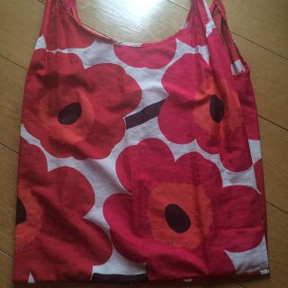 マリメッコ(marimekko)のナイロン素材  エコバック🎀(エコバッグ)