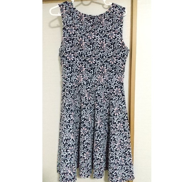 Armoire Caprice Sale Maille Demoiselle 花柄ワンピース ネイビー の通販 By ゆのこ S Shop アーモワールカプリスならラクマ Armoire Caprice Sale Maille Demoiselle 花柄ワンピース ネイビー の通販 By ゆのこ S Shop アーモワールカプリスならラクマ