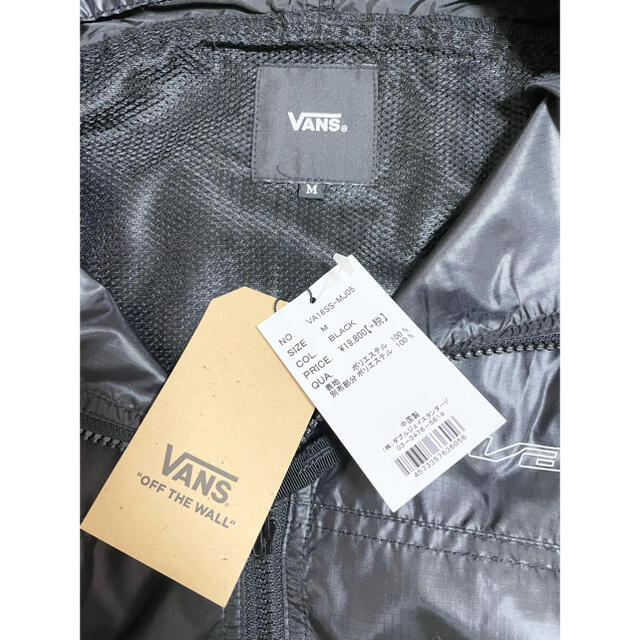 VANS(ヴァンズ)のはちゅ様専用品 メンズのジャケット/アウター(ナイロンジャケット)の商品写真
