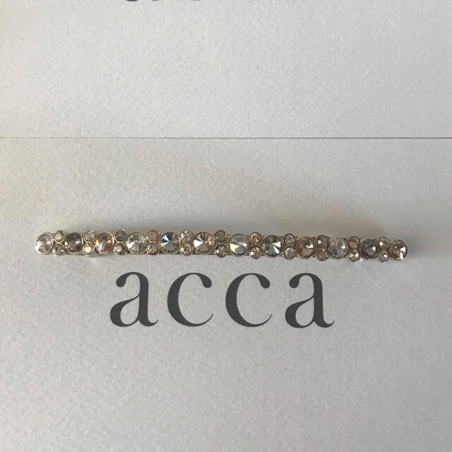 acca(アッカ)のacca アッカ  ベリーバレッタ レディースのヘアアクセサリー(バレッタ/ヘアクリップ)の商品写真