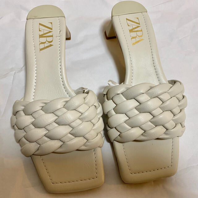 ZARA - 【美品】ZARA 編み込みサンダル サイズ37の通販 by nono's shop ... 【新品未使用 完売商品】2020SS ZARAサンダル ザラ編み込みエクリュ