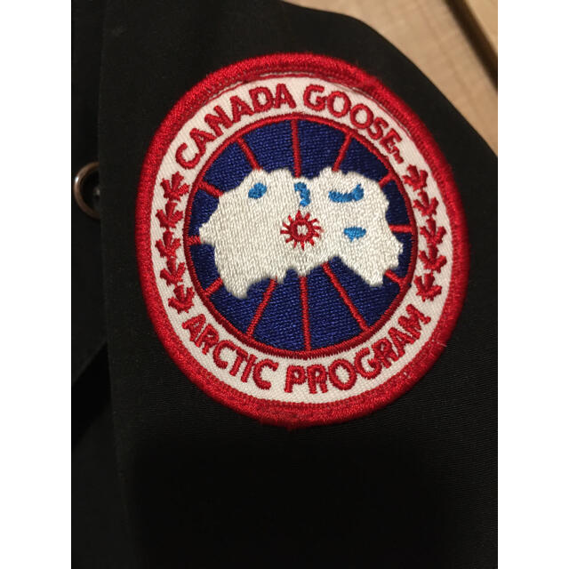 CANADA GOOSE(カナダグース)の【ジョージ様 専用】カナダグース コンスタブルパーカー サイズXS メンズのジャケット/アウター(ダウンジャケット)の商品写真