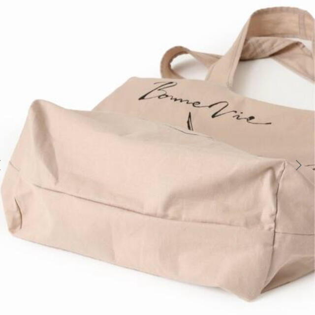 IENA(イエナ)の新品未使用　IENA Bonne vie sac ベージュ レディースのバッグ(トートバッグ)の商品写真