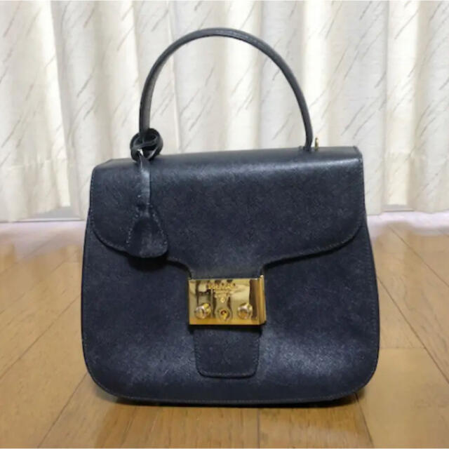 人気満点 - PRADA プラダ ショルダーバッグ ショルダーバッグ - www
