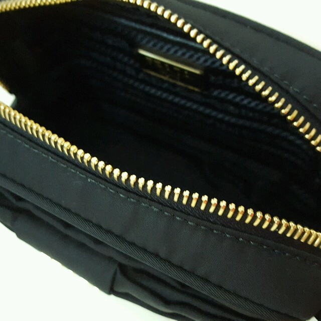 PRADA - プラダ♡新品未使用 リボン ショルダー ポシェットの通販 by