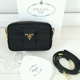 PRADA - プラダ♡新品未使用 リボン ショルダー ポシェットの通販 ...