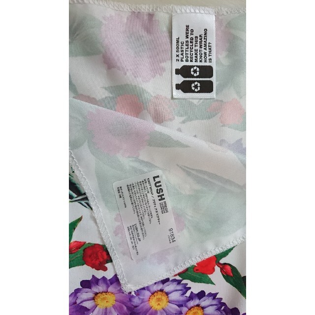 LUSH(ラッシュ)のLUSH バンダナ スカーフ ハンカチ 柄 薄手 レディースのファッション小物(バンダナ/スカーフ)の商品写真