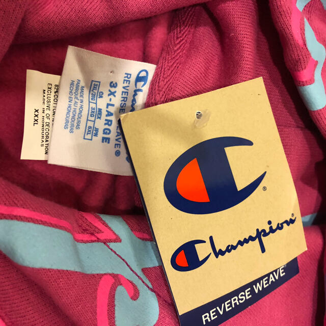 Champion(チャンピオン)のchampion  総柄ロゴプルオーバー パーカー 超大きいsize3XL メンズのトップス(パーカー)の商品写真