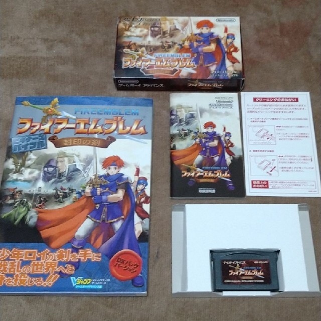 ファイアーエムブレム 封印の剣 デラックスパック 缶バッジセット 特典