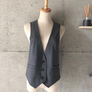 アドーア(ADORE)の美品 ADORE アドーア ベスト ジレ 38 グレー(ベスト/ジレ)