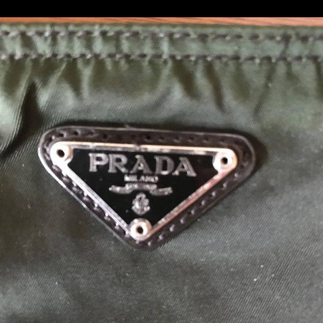 PRADA(プラダ)のプラダポーチ レディースのファッション小物(ポーチ)の商品写真