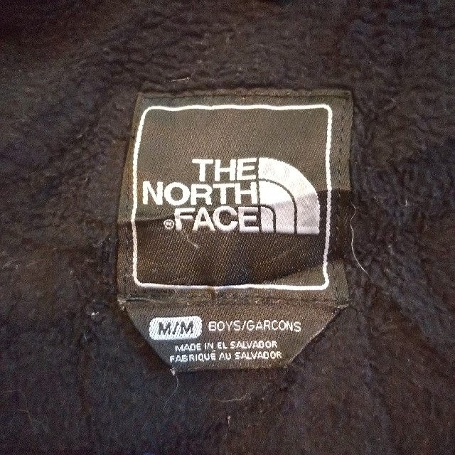 THE NORTH FACE(ザノースフェイス)の【最終価格】ノースフェイス  フリースパーカー 黒 古着 （ボーイズM） レディースのトップス(パーカー)の商品写真