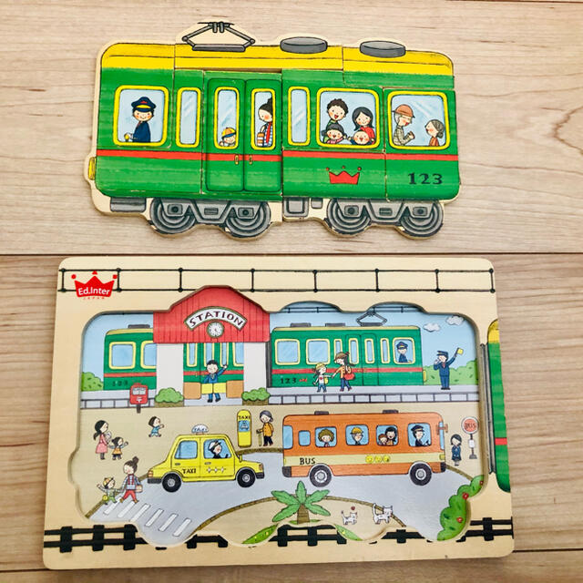 BorneLund(ボーネルンド)のボーネルンド　木製パズル　電車 キッズ/ベビー/マタニティのおもちゃ(知育玩具)の商品写真