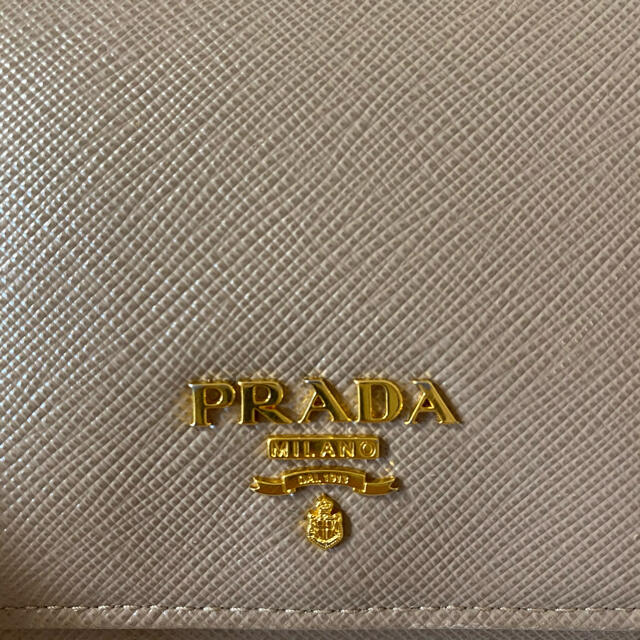 PRADA(プラダ)の三つ折り財布 レディースのファッション小物(財布)の商品写真