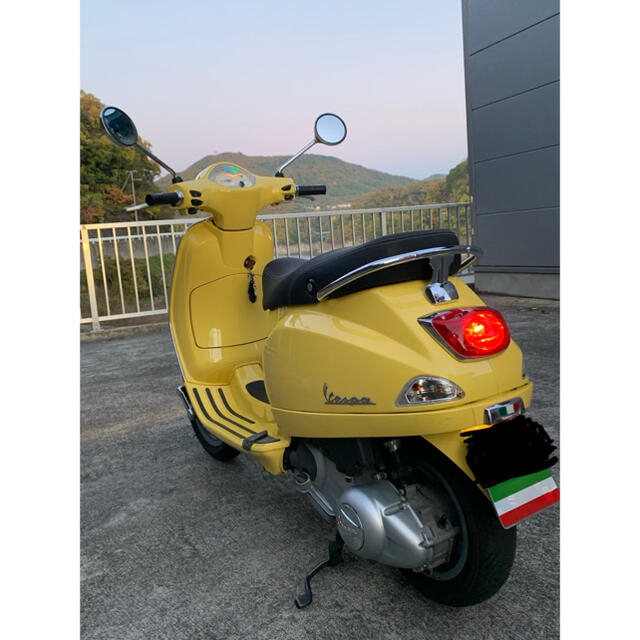ベスパ Lx125ie yellow 自動車/バイクのバイク(車体)の商品写真