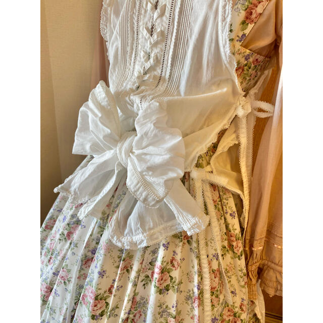 難あり】PINKHOUSE タブリエ ホワイト ピンクハウス | vitinhhoaibao.com