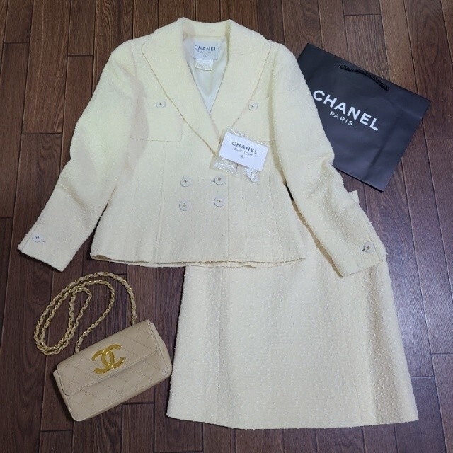70%OFF】 CHANEL ジャケット スーツ シャネルスーツ ツイード