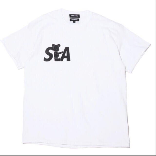 atmos(アトモス)のWIND AND SEA　atmos ベアブリック  　Tシャツ　tee  L メンズのトップス(Tシャツ/カットソー(半袖/袖なし))の商品写真