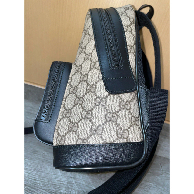 Gucci(グッチ)の処分価格正規品一度使用GGスプリームキャンバススモール バックパック リュック レディースのバッグ(リュック/バックパック)の商品写真