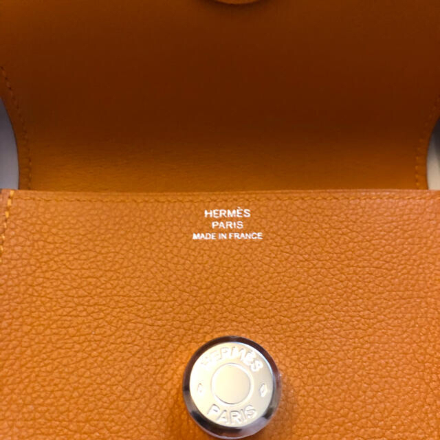 Hermes(エルメス)の寶珠様　HERMES ドゴン カードケース レディースのファッション小物(名刺入れ/定期入れ)の商品写真