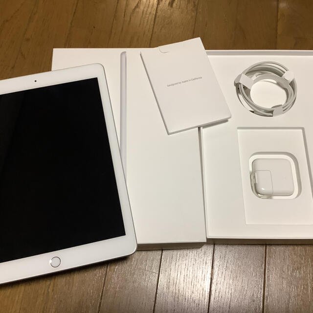 ipad 第6世代　32GB WiFiモデル