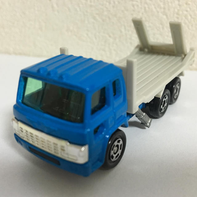 【TOMICA】HINO TRUK  エンタメ/ホビーのおもちゃ/ぬいぐるみ(ミニカー)の商品写真